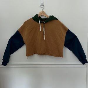 Forever 21 - Women's Blocked Color Cropped Streetwear Sweatshirt - Sz S